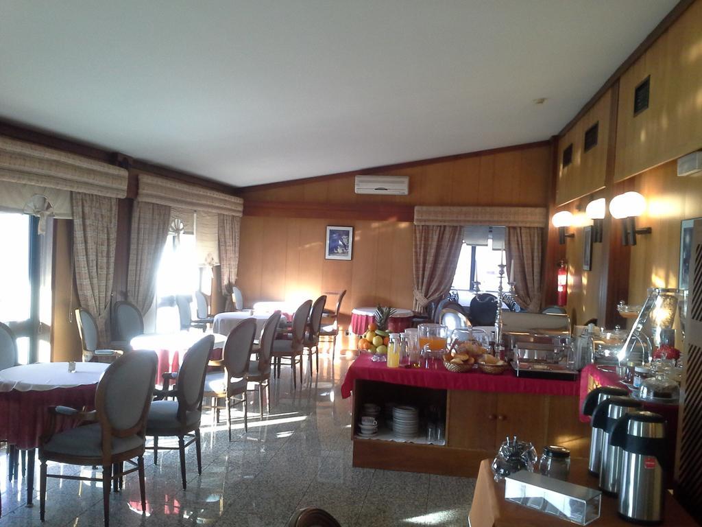 Hotel Amaranto Amarante Buitenkant foto