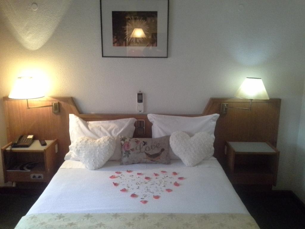 Hotel Amaranto Amarante Buitenkant foto
